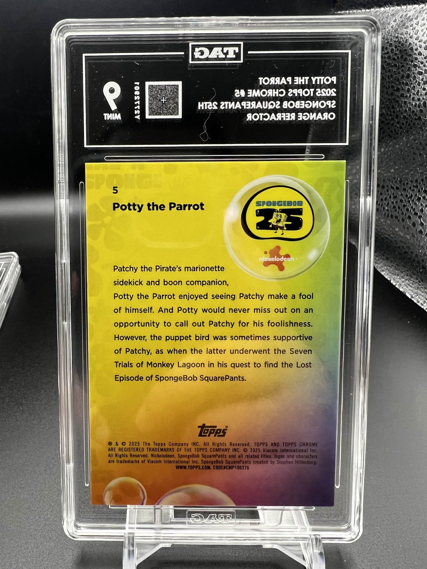 Topps Chrome 2025 Potty the Parrot 1/25 - Spongebob 25th - Orange Refractor - TAG 9