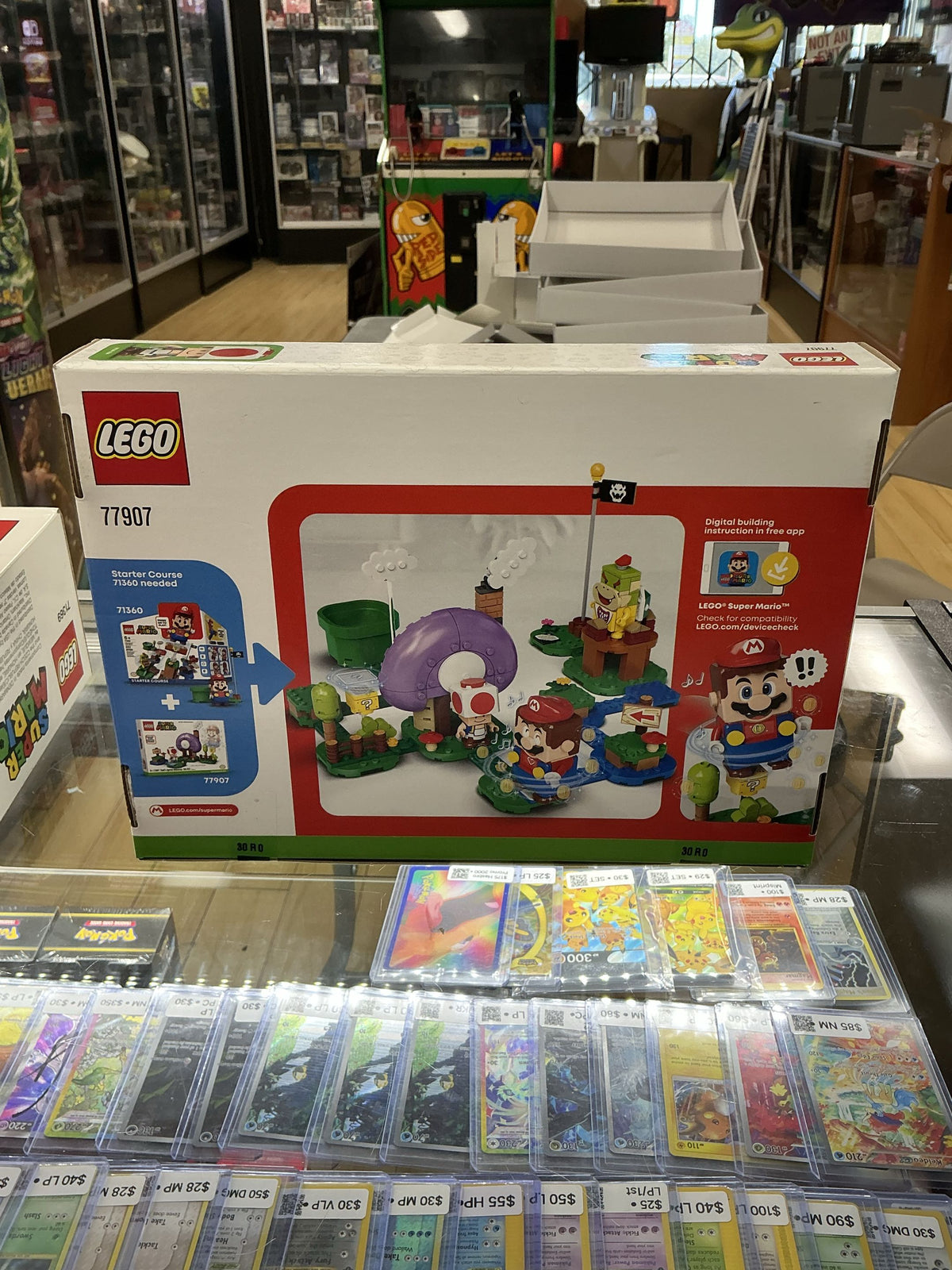 LEGO Super Mario 77907 Toad's Special Hideaway Brand New