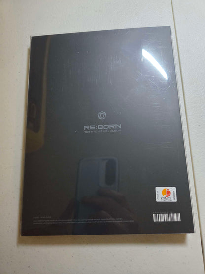 TO1 - Re:Born R. Version with Inclusions and Photobook