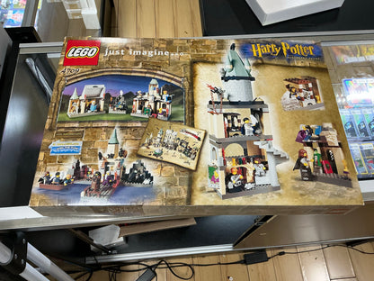 LEGO Harry Potter: Hogwarts Castle (4709) Sealed (see photos)