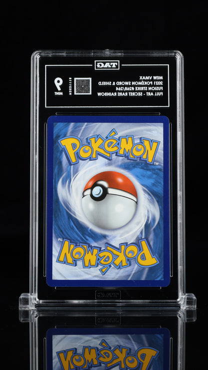 Pokemon 2021 Mew VMAX - Fusion Strike - Full Art SRR - TAG 9