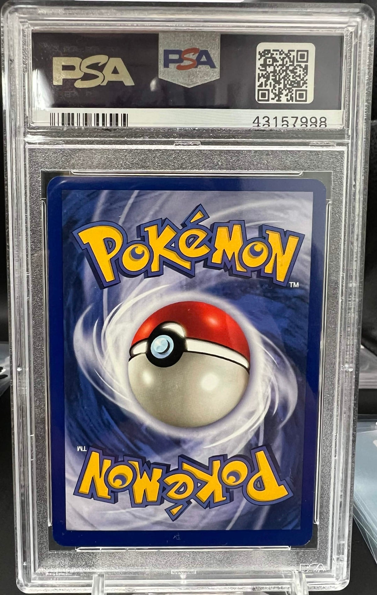 Pokemon 1999 Hitmonlee 7/62 Holo Base Set 1st Edition - PSA 8