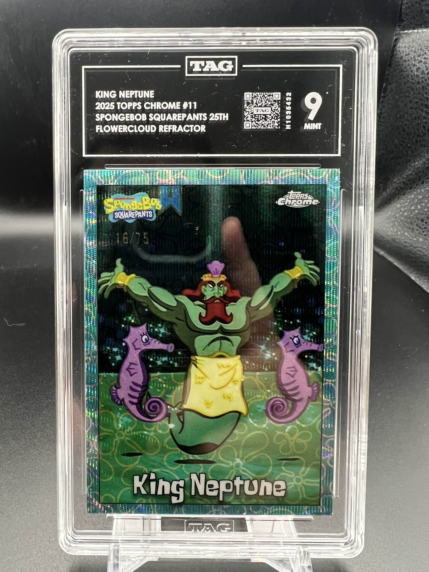 Topps Chrome 2025 King Neptune 16/75 Spongebob 25th - Flowercloud Refractor - TAG 9