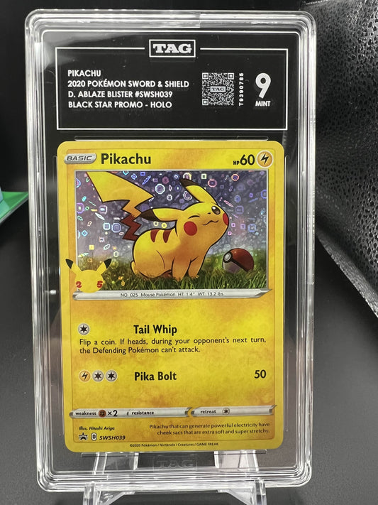 Pokemon 2020 Pikachu - Darkness Ablaze Blister - Black Star Promo - Holo - TAG 9