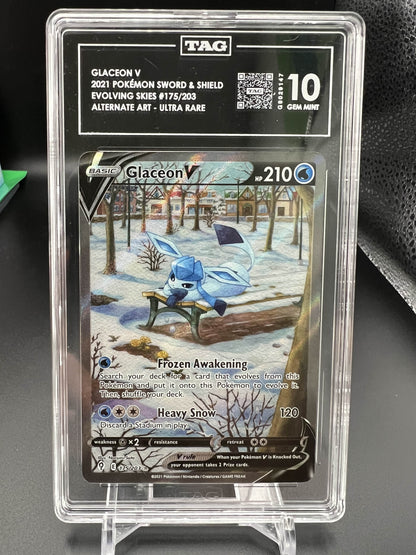Pokemon 2021 Glaceon V - Evolving Skies - Alternate Art Ultra Rare - TAG 10